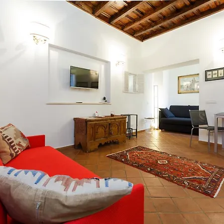 Navona, Old Rome Lodge-3
